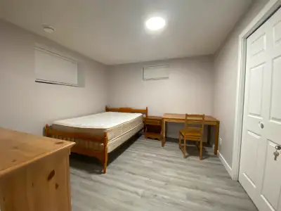 2 Furnished Rooms available in Banff Trail (FEMALE TENANTS ONLY)