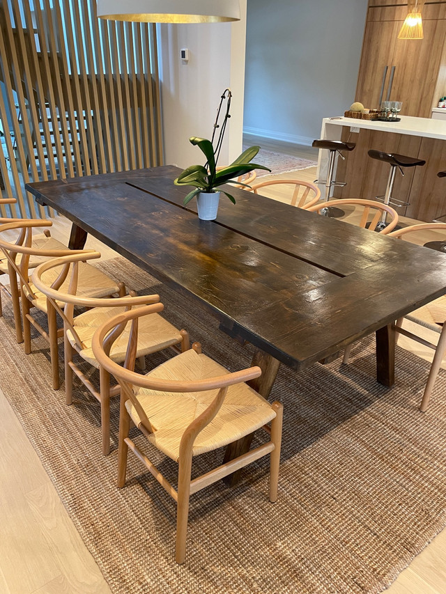 Dining table modern farmhouse or harvest design in Dining Tables & Sets in City of Toronto - Image 2