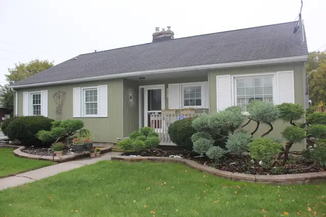 BEAUTIFUL 3 BEDROOM GREAT OSHAWA LOCATION