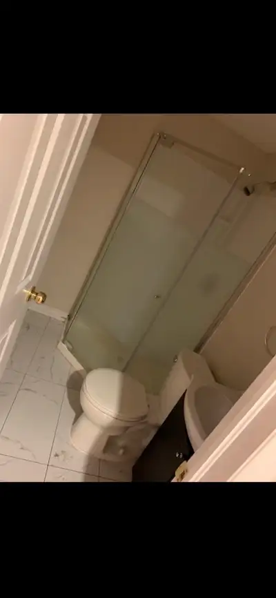 room for rent in two bedroom basement