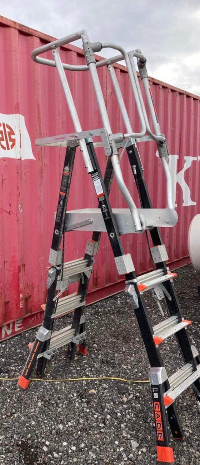 Little Giant Safety Ladder.  in Ladders & Scaffolding in Norfolk County - Image 2