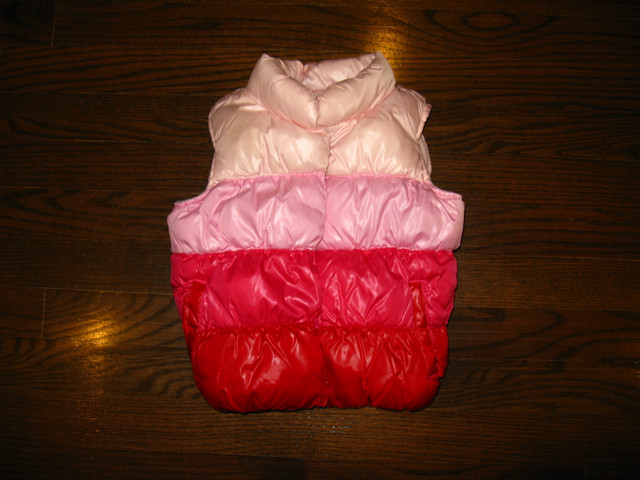 girl 2T winter vest *** BRAND NEW *** in Clothing - 2T in City of Toronto