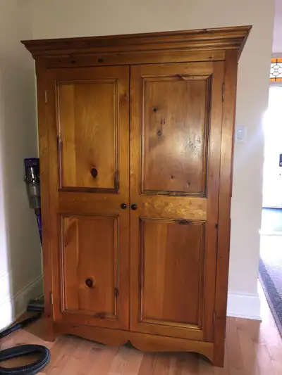 Custom hand made pine armoire/ Armoire en pin faite à la main, View more