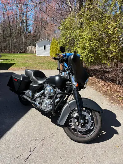 FLHTC converted to FLHX 1450CC 5 speed in very good condition