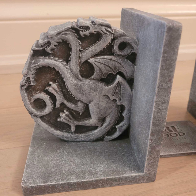 Game of thrones book ends  in Other in City of Toronto - Image 3