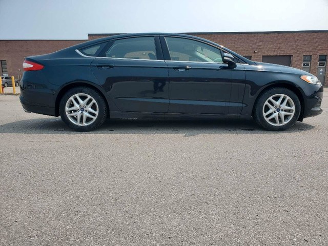 2014 Ford Fusion SE  in Cars & Trucks in Oshawa / Durham Region - Image 3