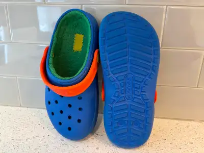 Pantoufle Crocs - grandeur J1, View more