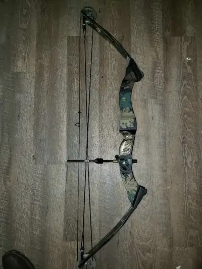 PSE XLR-900 INFINITY Compound bow (READ DISCRIPTION), View more