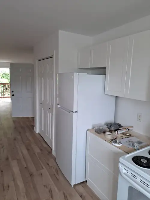located at 25/27 Main Street, on bus route, near Superstore, Irving and other amenities. Secure buil...