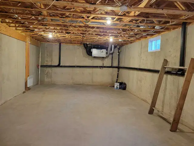 Semi-detached House for Rent - Great Location in Long Term Rentals in Charlottetown - Image 10