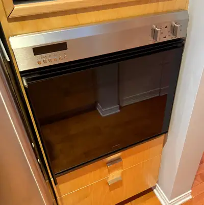 Gaggenau 24” convection wall oven, View more