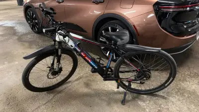 RBSM Sports Mud Adder electric bike. This is a full-size e-bike with rear hub motor, disc brakes, fe...