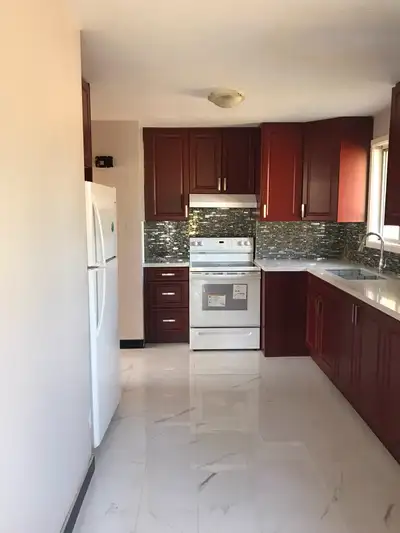3 Bed 1.5 Washroom House For rent in Scarborough