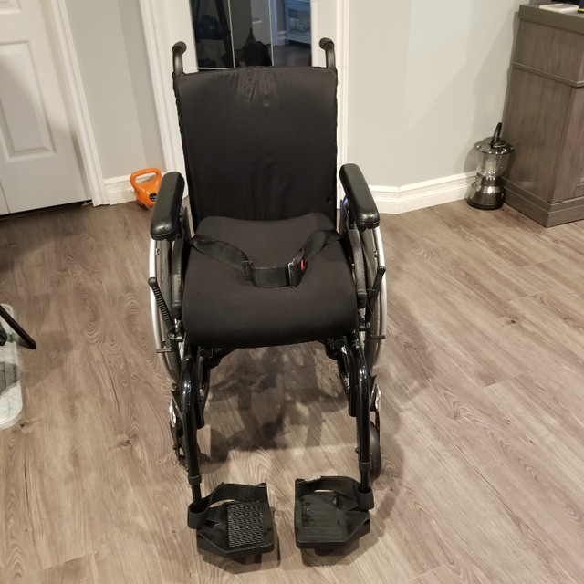 Motion Composites Ultralite Folding Manual Wheelchair in Health & Special Needs in Prince George