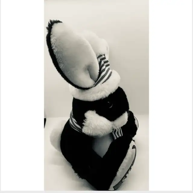 Vintage 89's Vail Ski Bunny Plush Black & White in Toys & Games in Ottawa - Image 4