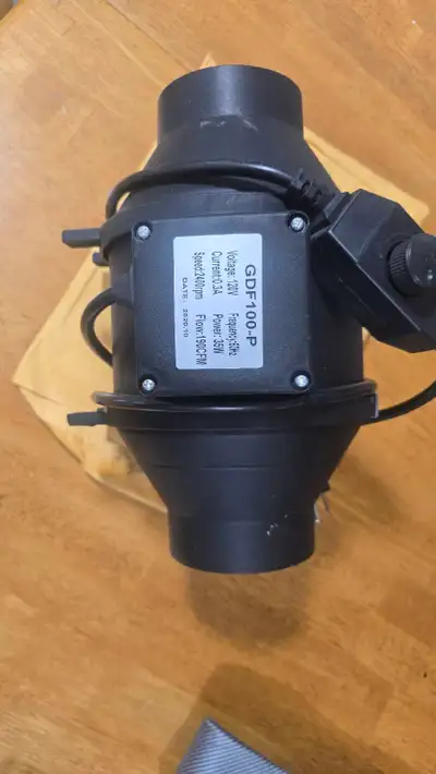 I'm selling a GDF100-P inline duct fan, designed to optimize ventilation with its powerful airflow a...