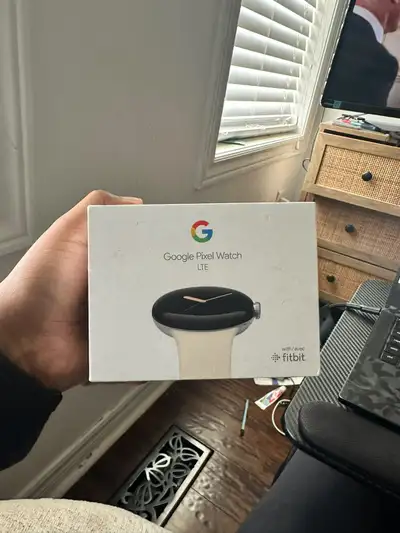 Pixel Watch LTE Unopened. Silver, View more