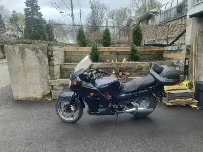 2006 Kawasaki ZG1000 Concours, great condition. Has solid bags and trunk. Starts and runs great, no...