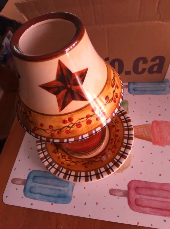 Yankee candle large candle jar shade and plate Country/rustic in Home Décor & Accents in Barrie - Image 7