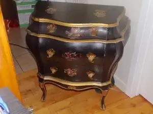 Meuble ancien décoratif, View more