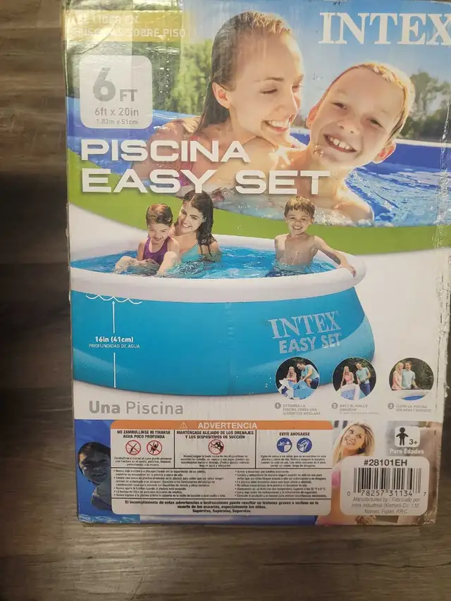 Intex easy set pool in Hot Tubs & Pools in Edmonton - Image 2