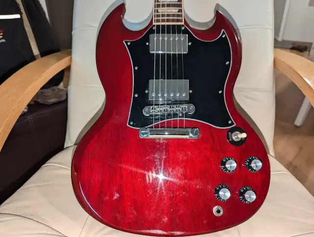 Gibson SG Standard 2019 in Guitars in Edmonton - Image 4