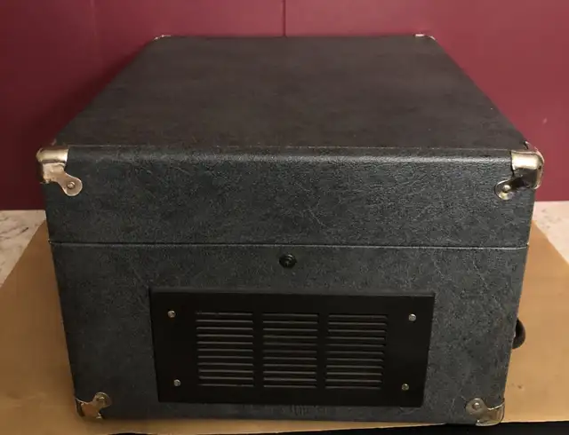 califone turntable  in General Electronics in Mississauga / Peel Region - Image 5