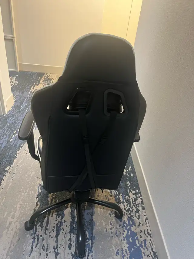 Gaming Chair63771522494081121