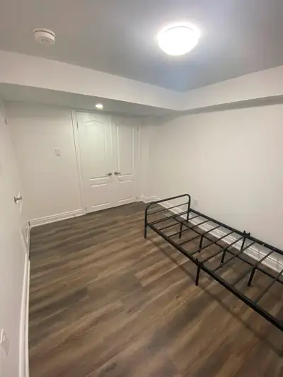 Private room rental in Brampton