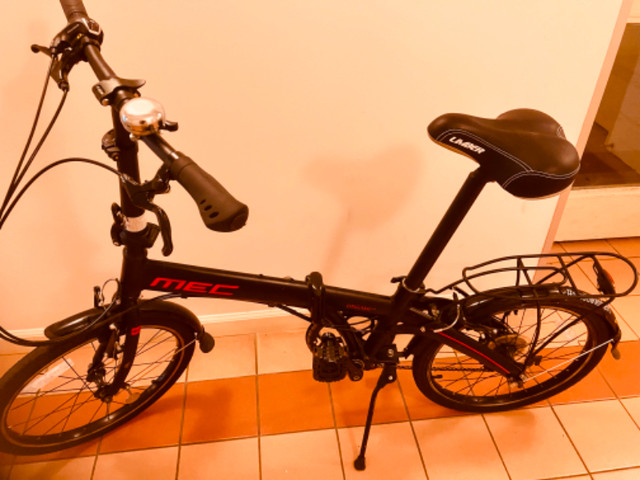 Folding Bike in Road in Downtown-West End - Image 2