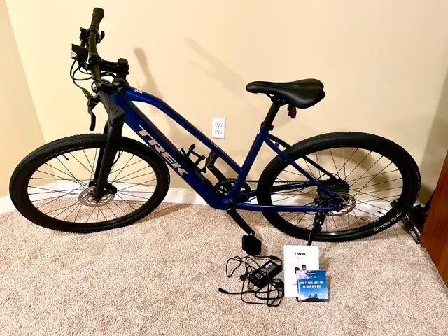 Trek Dual  Sport 2 E-Bike63007359444995122