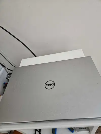 Laptop computer, View more