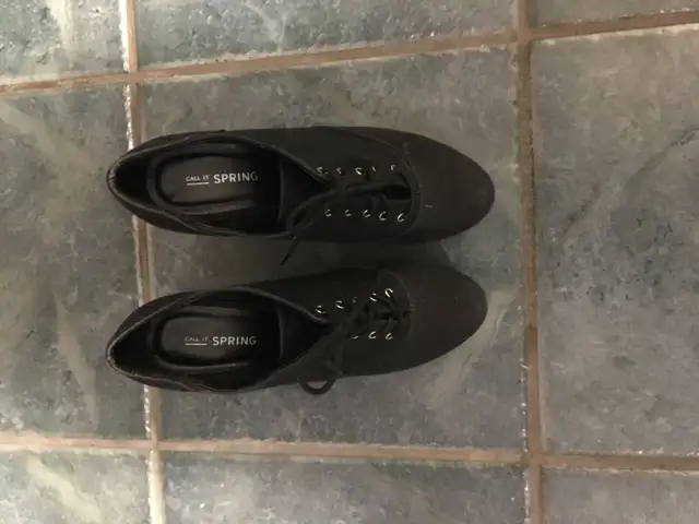 Ladies  size 5 trendy lace up wedge heels. Brand: Spring $10 in Women's - Shoes in Kitchener / Waterloo - Image 2