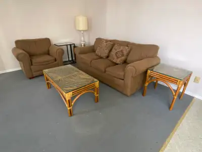 For sale: living room furniture, View more