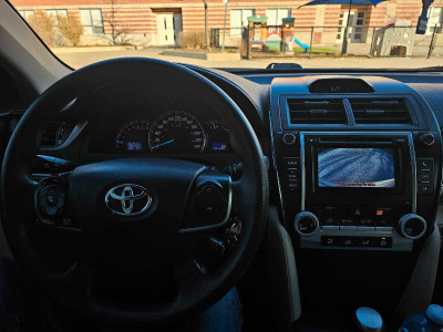 2012 Toyota Camry backup camera parking sensors