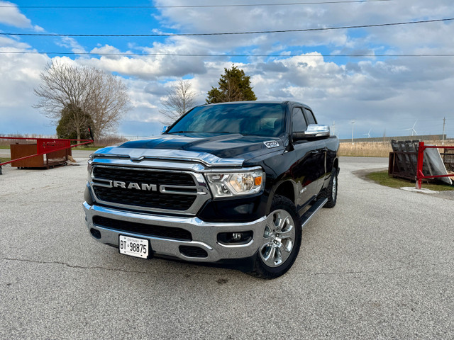 2022 Ram 1500 LoneStar/Big Horn L2 in Cars & Trucks in Leamington - Image 3