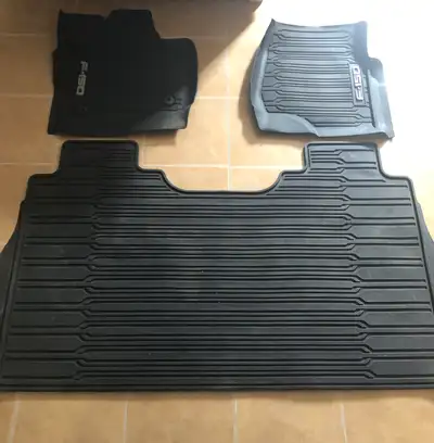 Tapis ford f-150 2023 Montréal-est