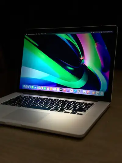 MacBook Pro (2015) 15 inch - REFURBISHED New Battery, View more