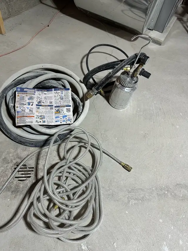 HVLP Paint Sprayer in Painting & Paint Supplies in Hamilton - Image 4