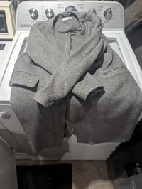 Woman's grey winter coat m