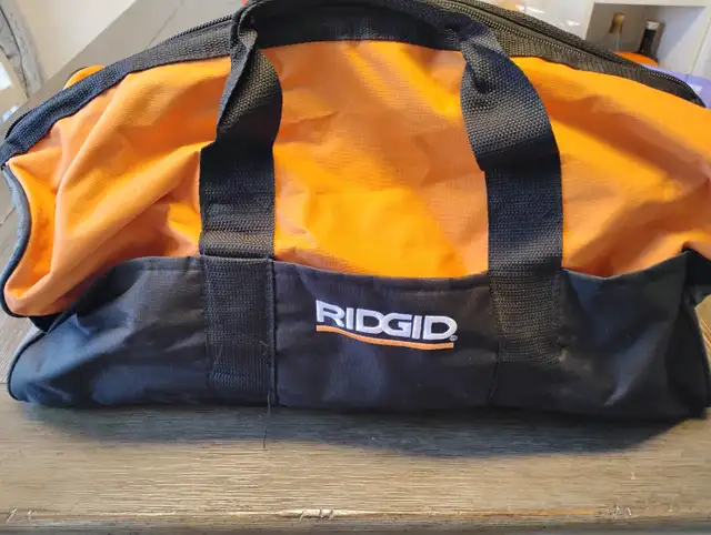Ridgid tool bag in Tool Storage & Benches in Barrie - Image 2