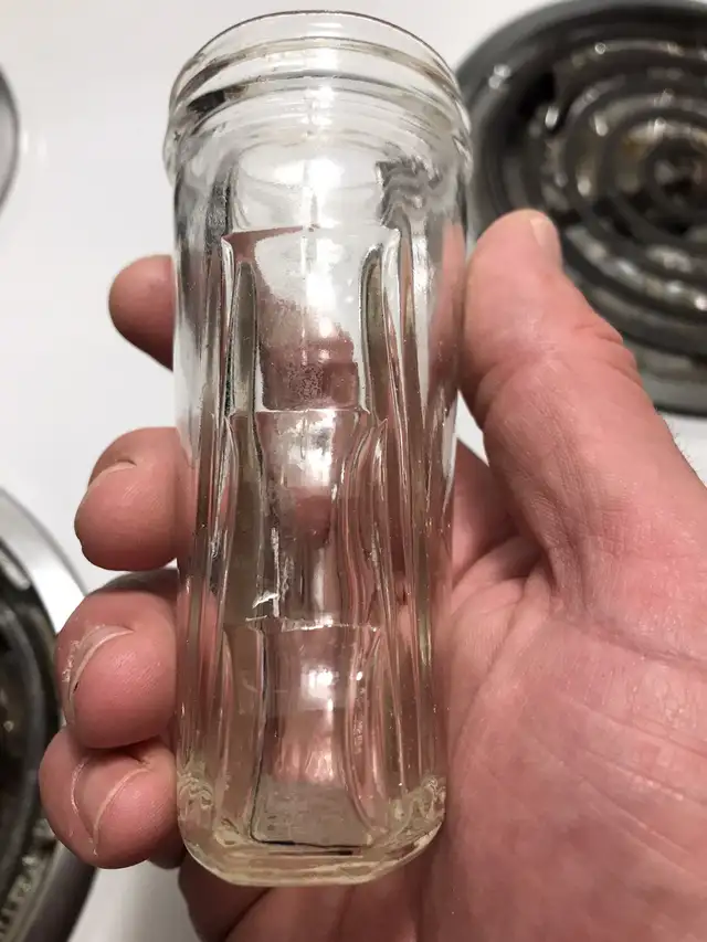 Group of 3 - 1930’s era Art Deco Styled Jars .  in Arts & Collectibles in Sarnia - Image 9