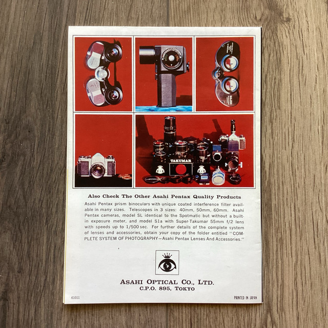 Original Pentax Spotmatic SP fold out brochure. 1964 FREE SHIP in Cameras & Camcorders in City of Toronto - Image 2