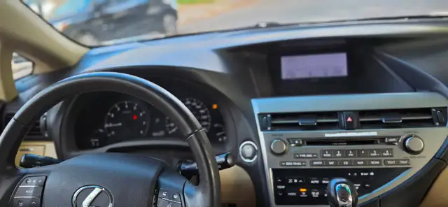 Lexus 2010600952362008596488