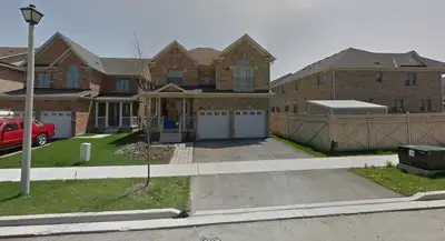 *** if you sign 1 year lease, the 11th month rent fee will be waived. Address: Wright Cres,Niagara-o...
