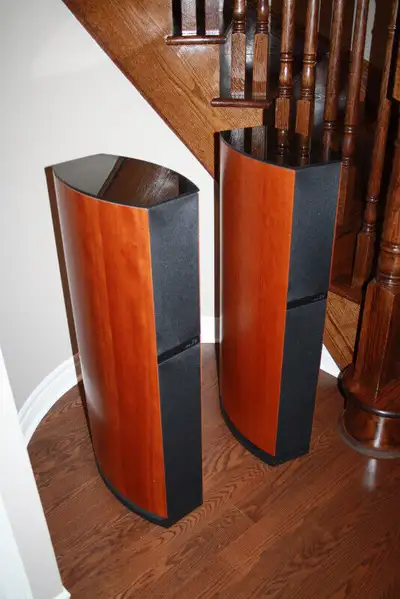 Jamo speakers 7.6, View more