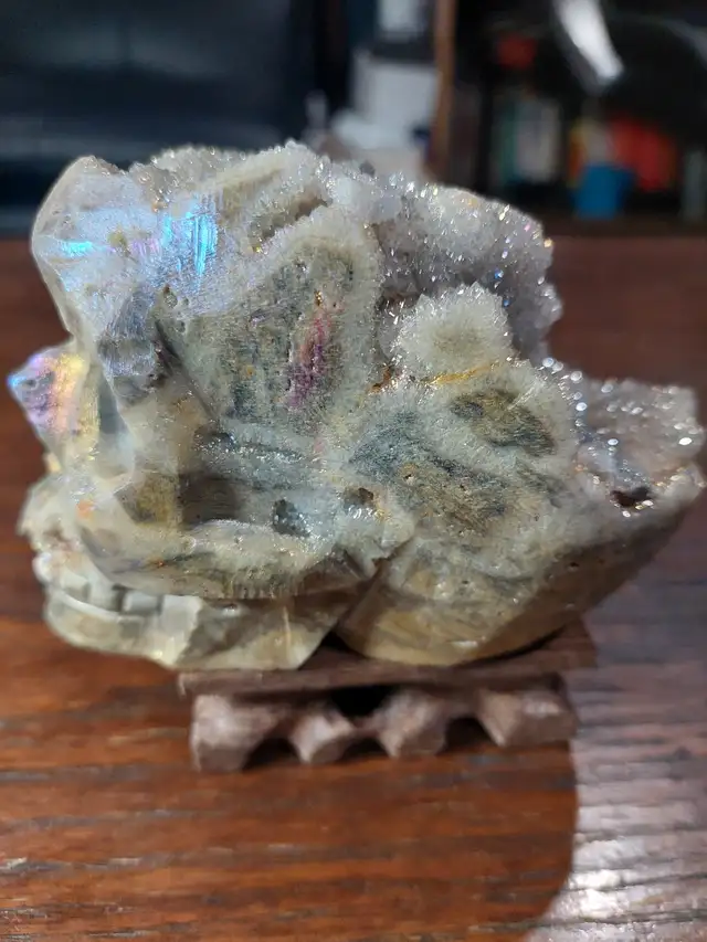 Crystal geode carved skull62863258555138124