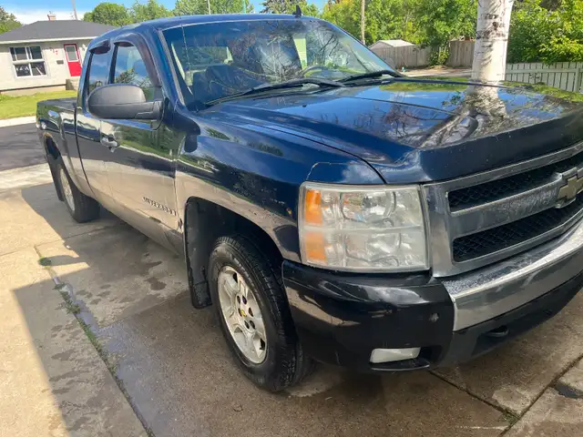  2007 Chevy Silverado527571952799600642
