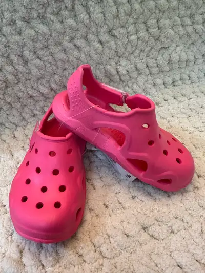 Toddler Size 8 Pink Clogs Shoes - Joe - new with tags, View more