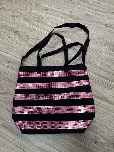 Victoria’s Secret pink sequined tote bag sac à main , View more